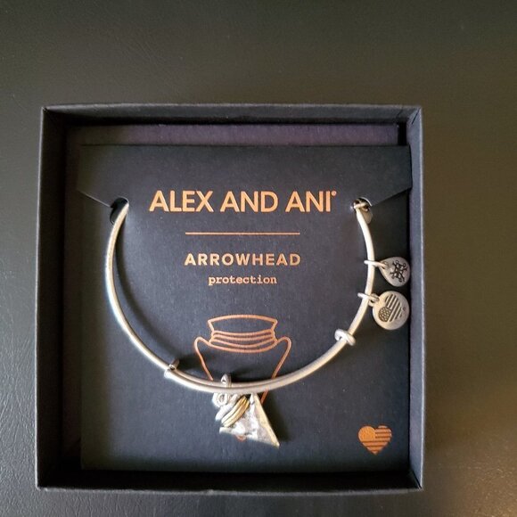 Alex & Ana Arrowhead bangle - Picture 1 of 1